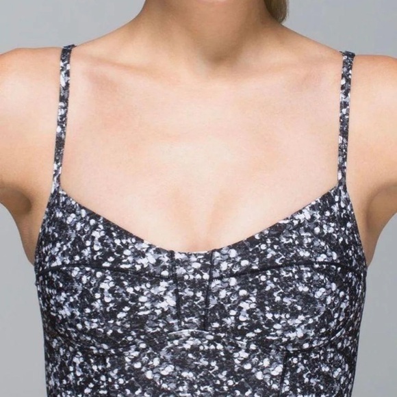 Lululemon Corset Sports Bra - Picture 1 of 5